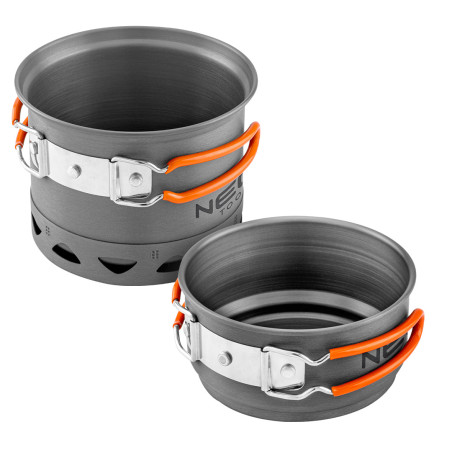 En uppsättning grytor 2 i 1 med värmeelement