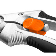 Beskärningssax 210 mm, klipper upp till 20 mm, aluminium, handtag med TPR-gummibeläggning.