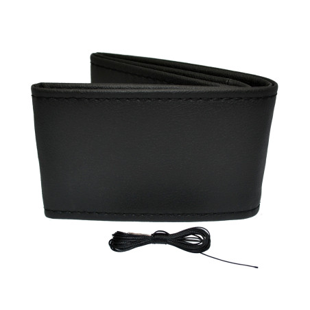 Fodralet snöras på en bilratt 38-39 cm m otom-otdk101