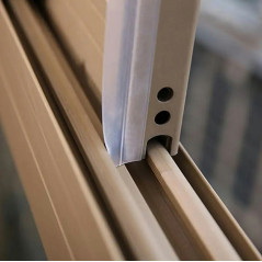 AG912 Självhäftande dörrtätning 4,5x5m