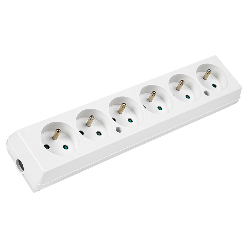9394- Uttag gn-670 6gn med jordning vit