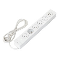 Överspänningsskydd med 5 uttag 2P+Z typ EasyEject, 1,5m kabel (3x1,5mm2), med belyst strömbrytare och 2 snabbladdare.
