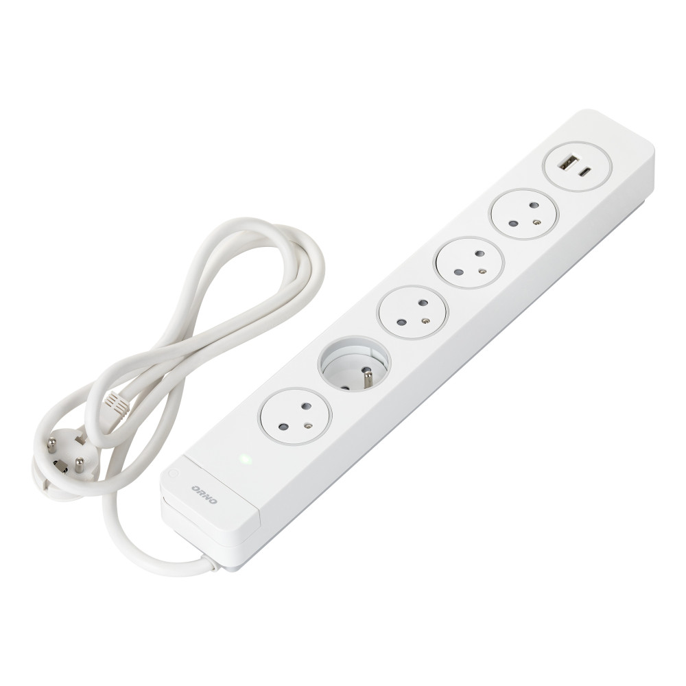 Överspänningsskydd med 5 uttag 2P+Z typ EasyEject, 1,5m kabel (3x1,5mm2), med belyst strömbrytare och 2 snabbladdare. Överspänningsskydd med 5 uttag 2P+Z typ EasyEject, 1,5m kabel (3x1,5mm2), med belyst strömbrytare och 2 snabbladdare.