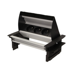 Möbeluttag infällt i bordsskivan med dammborste och 1,8m kabel, 3x2P+Z