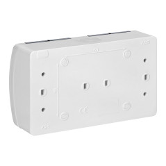 Dubbeluttag 2x2P+Z AQUATIC, IP44, vit rökt | HandlaSmidigt.se