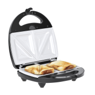 En 3-i-1 smörgåsgrill med keramiska insatser.