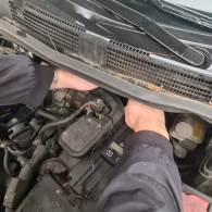 45-100- Motor timräknare för motorns driftstimmar