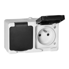 Dubbel uttag 2X2P+Z AQUATIC MINI IP 54 vit-svart