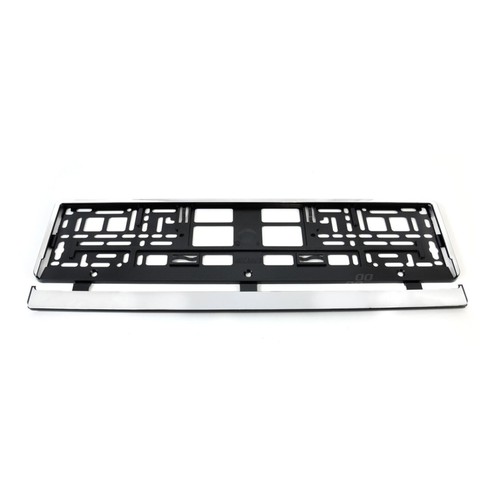 Nummerskyltsram i kromad plast, flexibel, AMIO-01164.
