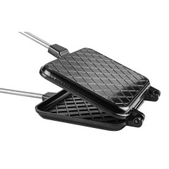 Sandwichgrill för lägereld.