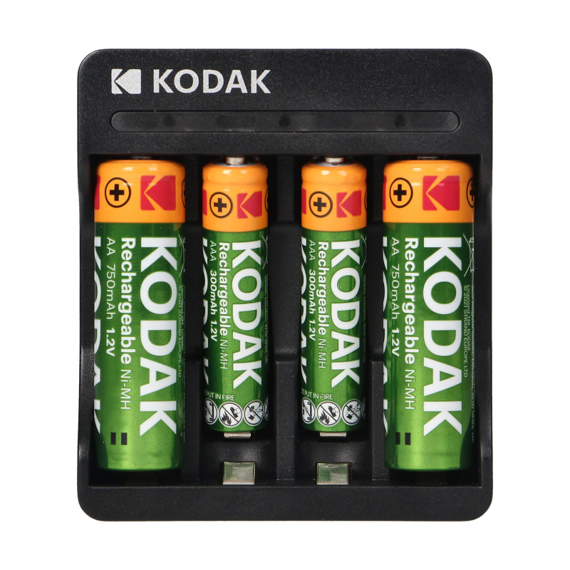 USB-laddare Kodak, 2xAA och 2xAAA + 2 st. uppladdningsbara batterier AA 700mAh och 2 st. uppladdningsbara batterier AAA 350mAh