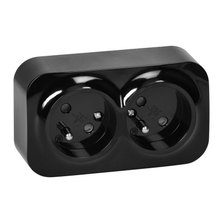 Att göra Dubbeluttag 2x2P+Z, 16A/230VAC, IP20, Svart