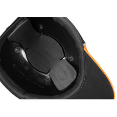 En keps med skärm och förstärkning, svart-orange, CE