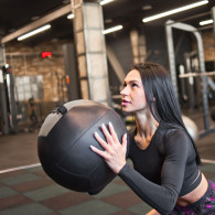 Medicinboll för träning 8 kg REBEL ACTIVE