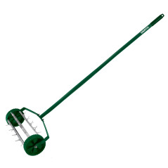 Handluftare, cylindervertikalskärare för gräs med 27 piggar, diameter 15 cm. | HandlaSmidigt.se
