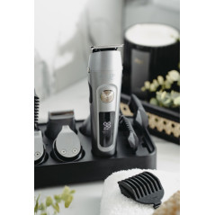 AD 2944 Trimmer - 6-i-1 vårdset med LCD-skärm och laddningsbas.