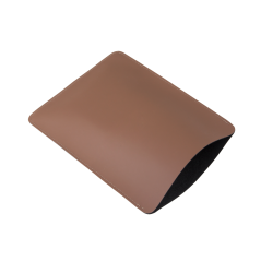 Fodral Quer för 9,7-tums surfplatta i brunt.