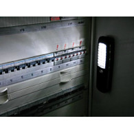 Arbetslampa 24 LED MCE03 3xAA