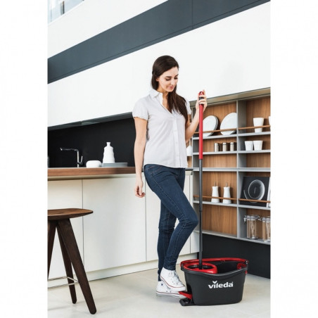 Svängbar moppset Vileda Easy Wring and Clean Turbo box