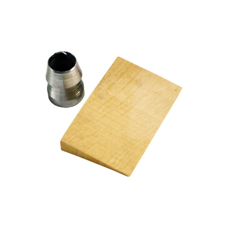 Träkilar, bredd 20 mm för skaft + metallring, innerdiameter 7 mm.