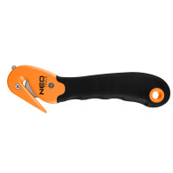 Kniv för folie och tejp