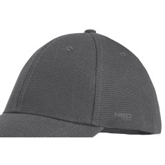 En keps med skärm, grå
