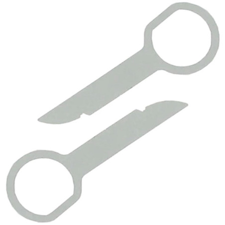 AG363 Nycklar för att ta bort bilradion, storlek 9 cm.