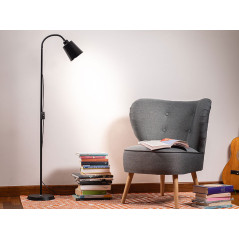 Golvlampa Tracer Lucia | HandlaSmidigt.se