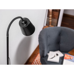 Golvlampa Tracer Lucia | HandlaSmidigt.se