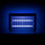 Insektdödande lampa TEESA med 20W (2x10W) effekt.