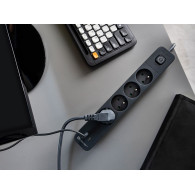 Strömförsörjningslist TRACER Power Line+ mobile ready 1,5 m (4 uttag + 1x USB A + 1x Typ C, PD18W)