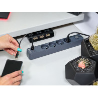 Strömförsörjningslist TRACER Power Line+ mobile ready 1,5 m (4 uttag + 1x USB A + 1x Typ C, PD18W)