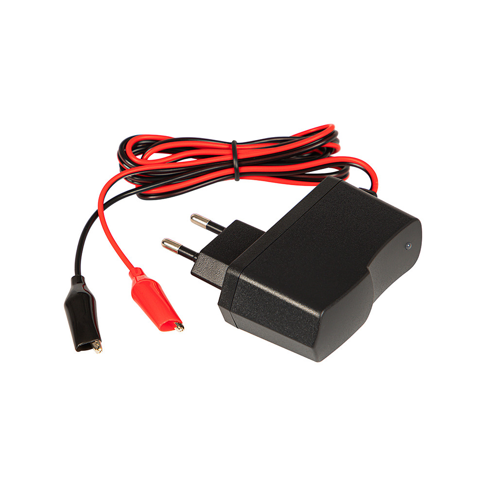 83-232- Batteriladdare för 6v 2a blygelbatterier LED-blow 83-232- Batteriladdare för 6v 2a blygelbatterier LED-blow