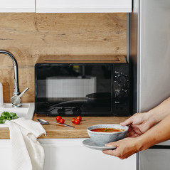 AD 6206 Mikrovågsugn 20 liter