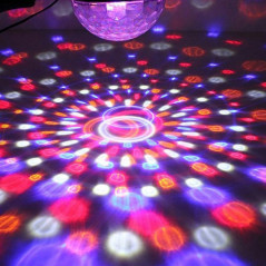 ZS39 Projektor kula disco mp3 pilot

ZS39 Disco-kulprojektor med MP3-fjärrkontroll