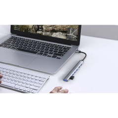 USB-hubb - 1 port 3.2 + 6 portar 2.0 Izoxis 24374