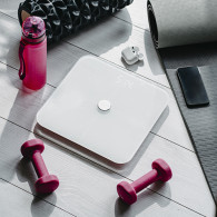 AD 8187 Vit Våg för badrummet med analysfunktion - smart app Fitgo