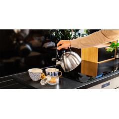 Vattenkokare av rostfritt stål med visselpipa 1,8L