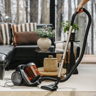 AD 7065 Cyklonisk dammsugare - påsefri - behållare 1,6 liter