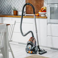 AD 7065 Cyklonisk dammsugare - påsefri - behållare 1,6 liter