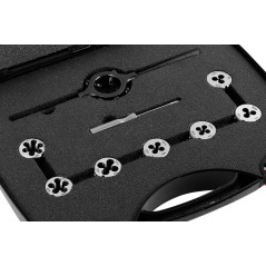 Set med gängverktyg och gängmutter från Baildon, HSS, 31 delar.