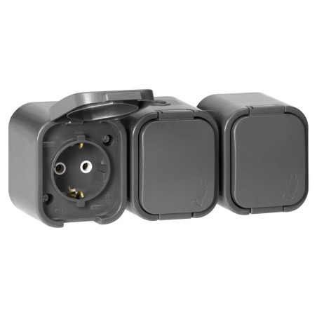 Utomhus vägguttag med tre uttag för 3x2P+Z, Schuko, stänksäkert med lock B2, IP54, NT-317 B2, grå