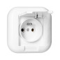 Utgång enkel p/t 2p+Z 16A, 250V med lock i produktfärg, FAN, vit