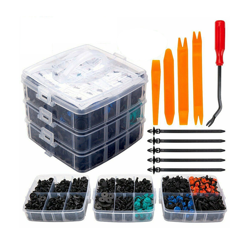 Set med 635 bilklämmor E6089