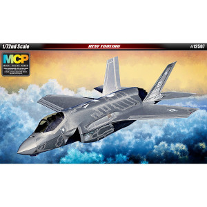 Usaf f-35a lightning ii

Översättning: Usaf f-35a lightning ii