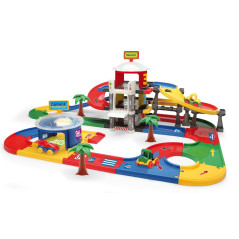 Garage med hiss, 3 våningar