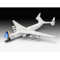 Modell av plast Antonov An-225 Mrija