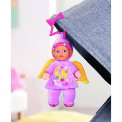 Dockan Baby Born är en liten änglalik docka på 18 cm.