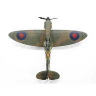 Modell av en plastflygplan Supermarine Spitfire Mk.I.