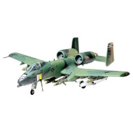 Modell av en plastflygplan A-10A